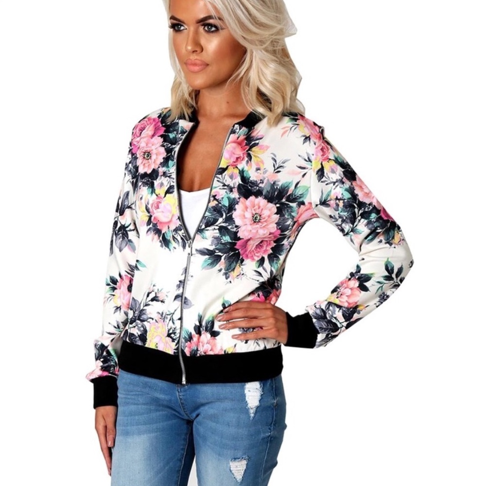 BESTSELLER RESTOCK!! ✨Floral Patterned Bomber✨